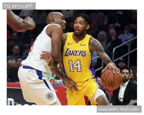 洛杉矶湖人队交易得到明星后卫,球队战力再次提升 洛杉矶湖人队交易得到明星后卫,球队战力再次提升